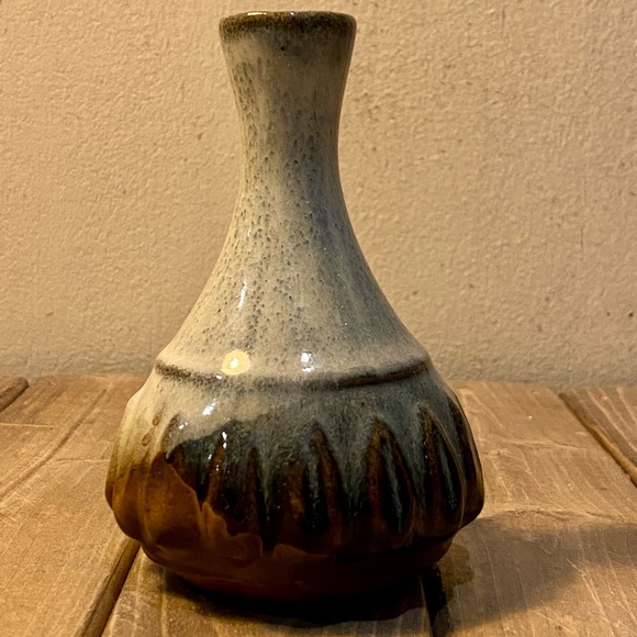 Hand made little vase - Picture 2 of 2